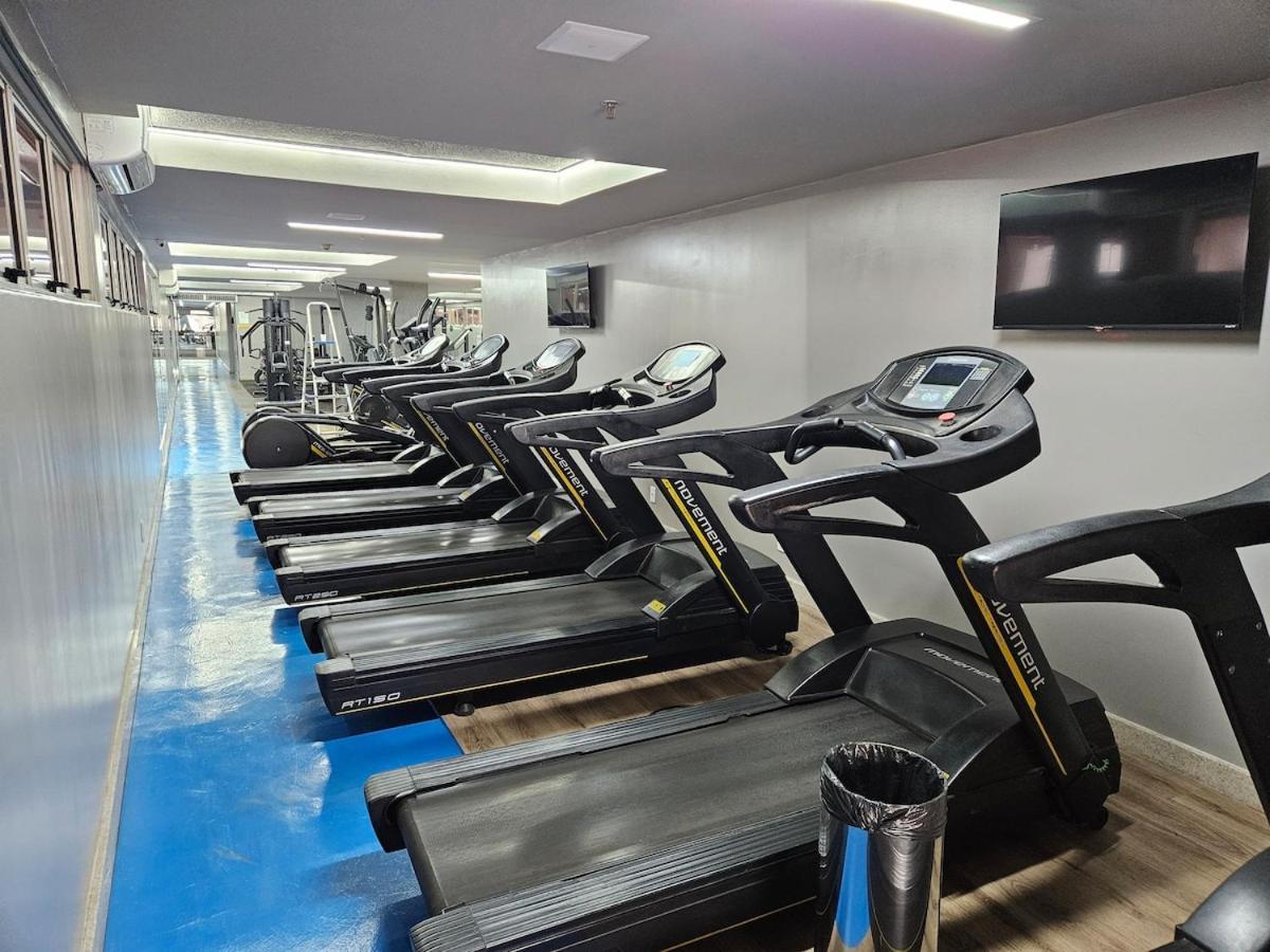 Park C07 - Park Studios, Moderno, Acomchegante *